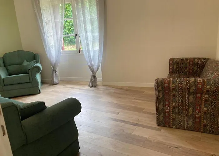 Private-tranquil-peaceful-garden-bbq Сasa de vacaciones *