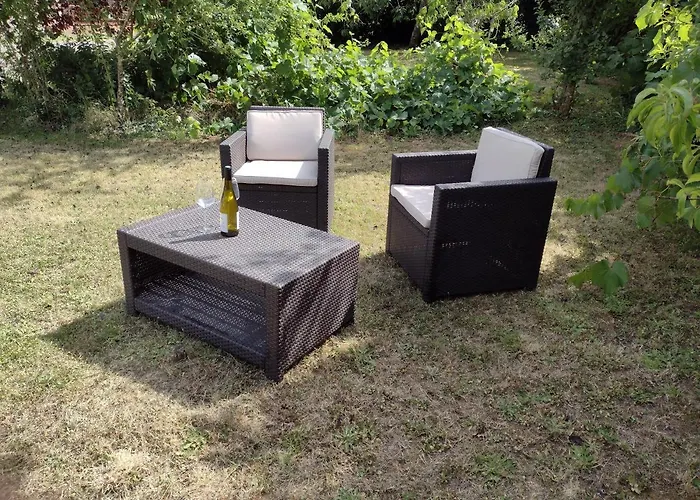 Private-tranquil-peaceful-garden-bbq Сasa de vacaciones *