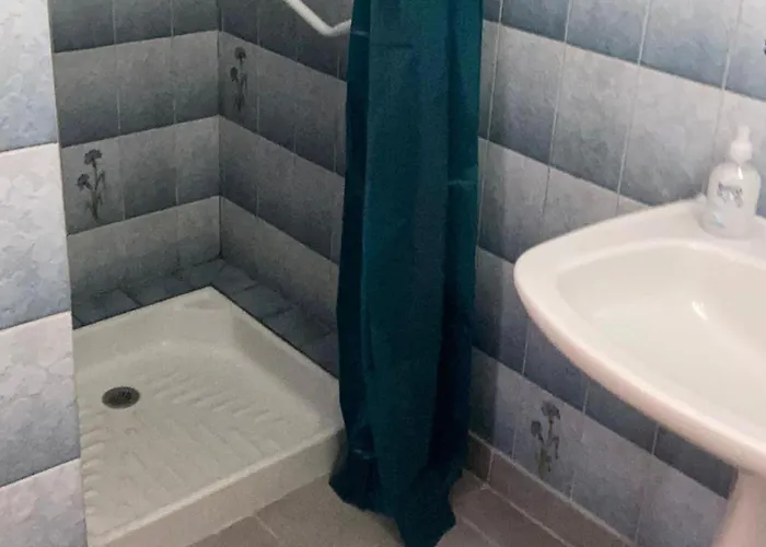 Private-tranquil-peaceful-garden-bbq * Genouille (Vienne)